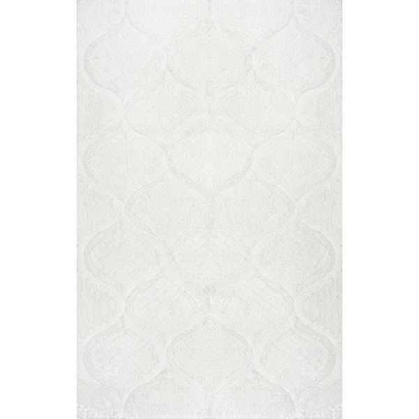 Elsha Trellis Shag White 4 ft. x 6 ft. Area Rug