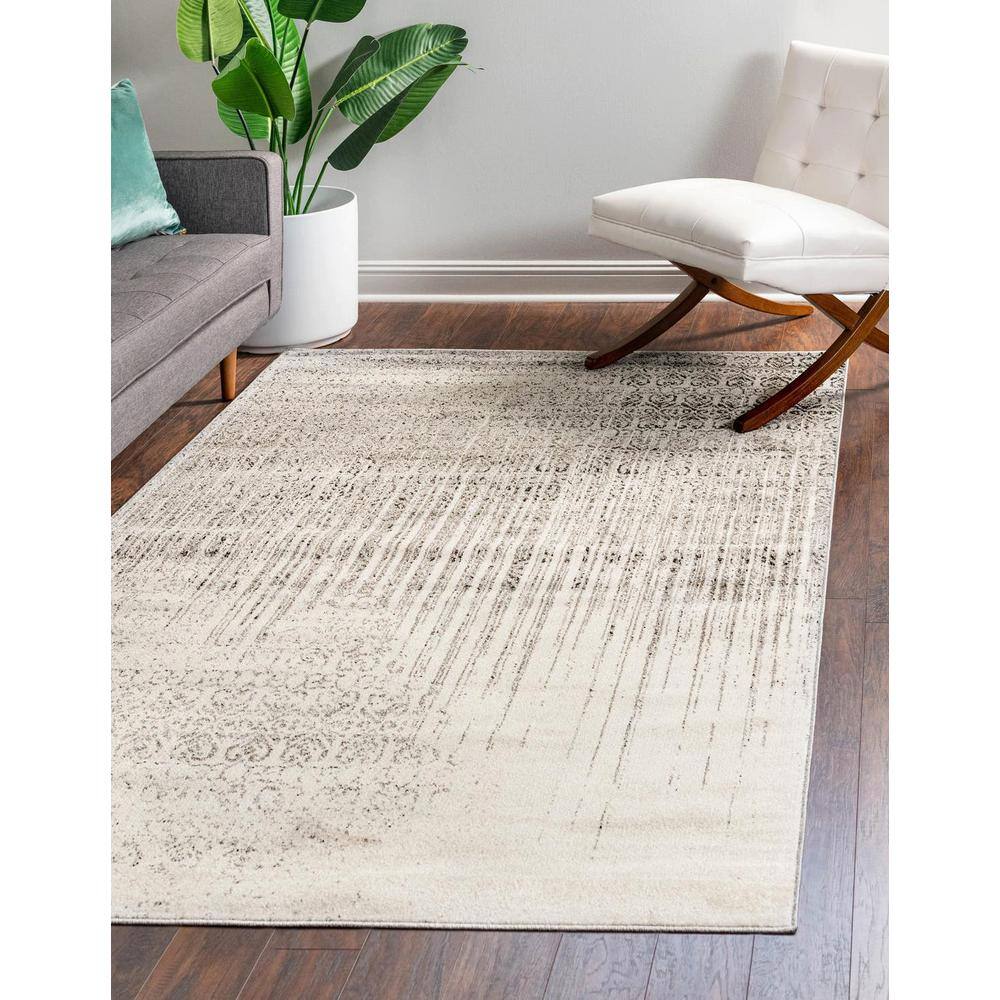 Gray Tufted Synthetic Reversible 4' x 6' Rectangular Rug
