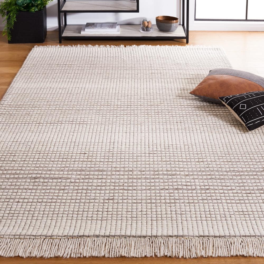 Ivory and Dark Brown 6' x 9' Wool Flat Woven Rug