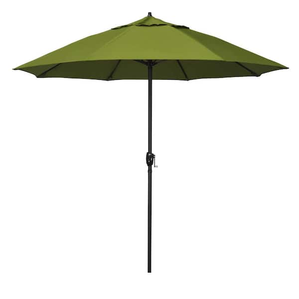California Umbrella 9 ft. Bronze Aluminum Market Patio Umbrella with Fiberglass Ribs and Auto Tilt in Kiwi Olefin