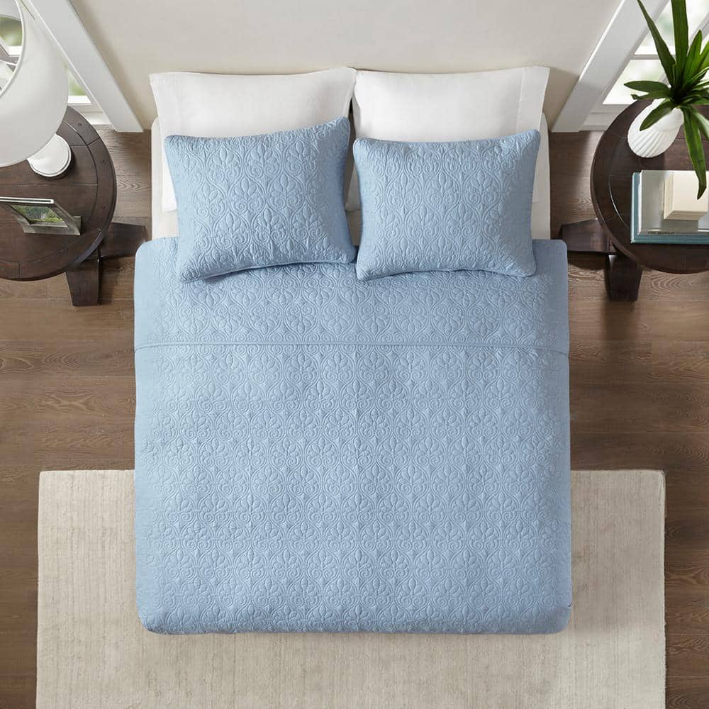 King Blue Microfiber Reversible Bedspread Set with Cotton Fill
