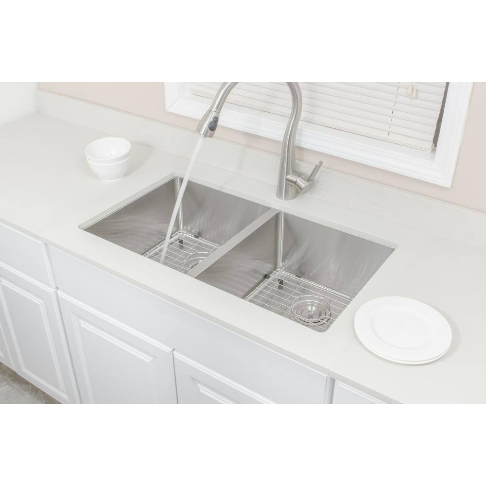 33'' Matte Stainless Steel Double Bowl Undermount Kitchen Sink