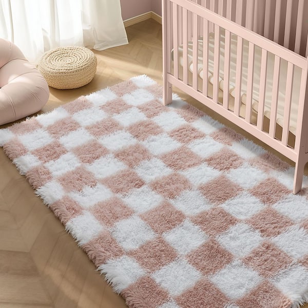 Checkerboard Shag Pink/White 4 ft. x 6 ft. Checkered Area Rug