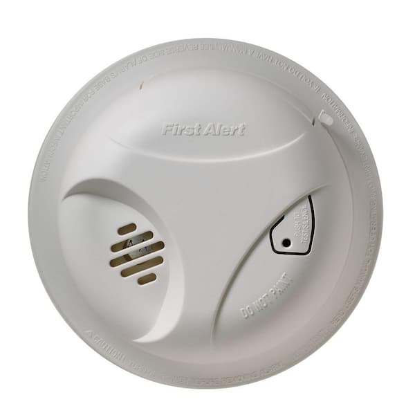 First Alert Battery Operated Long Life Lithium Smoke Alarm