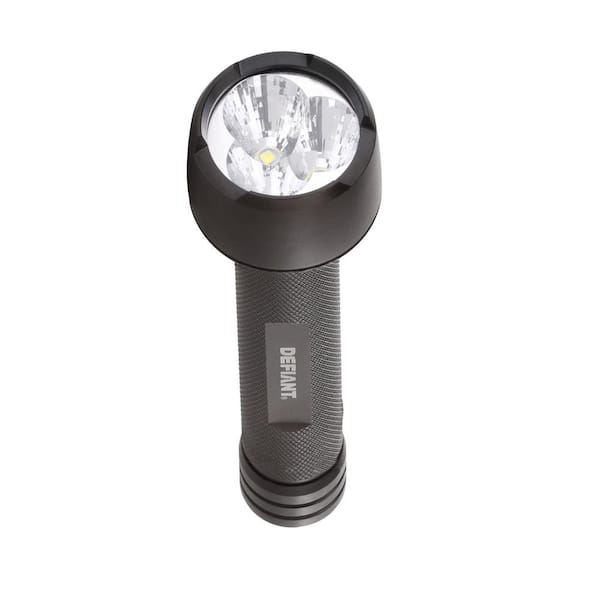 Defiant 1200 Lumens LED Flashlight 18FL0209