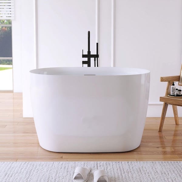43 in. x 28 in. Acrylic Flatbottom Freestanding Japanese Soaking Bathtub in White with Seat