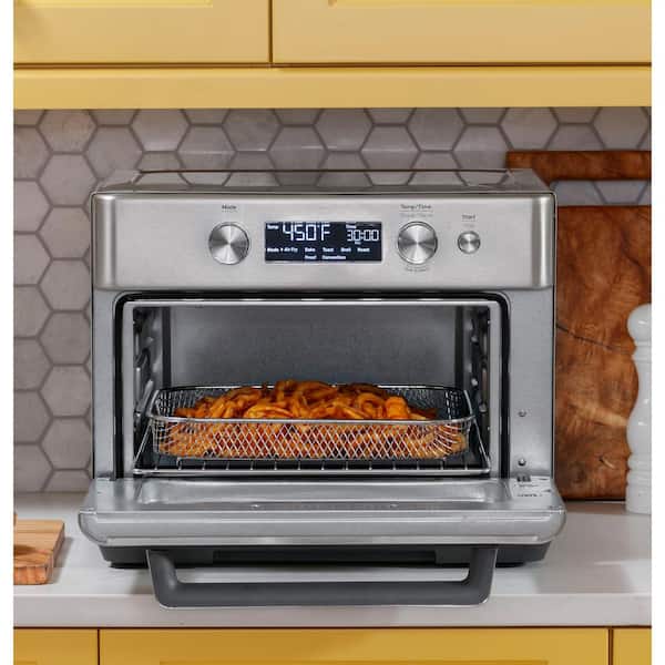 https://images.thdstatic.com/productImages/0c370a3a-64ad-4323-b324-c5bf3900ff27/svn/stainless-steel-ge-toaster-ovens-g9oaaasspss-e1_600.jpg