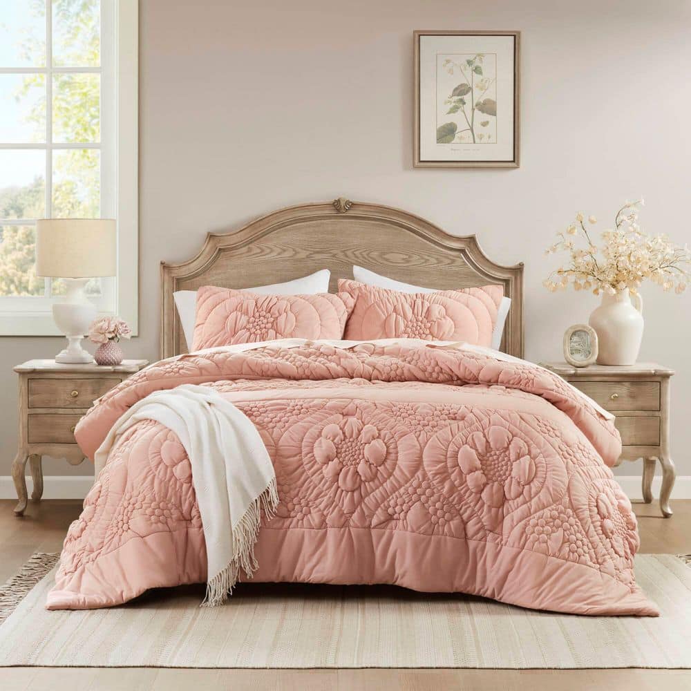 Amelie 3-Piece Pink Polyester King Comforter Set price history on PriceWatchPro