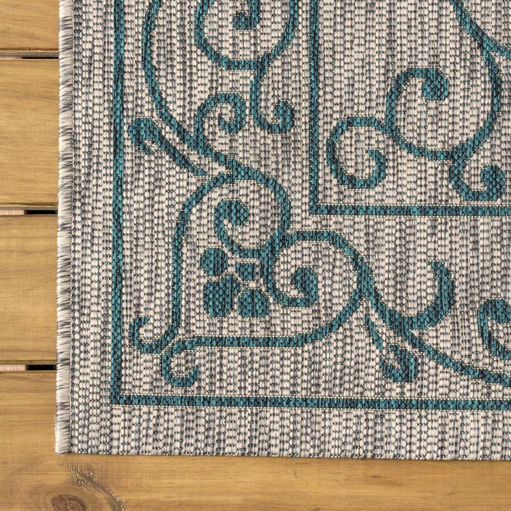 Boho-Chic Vintage Filigree Teal & Gray Synthetic Indoor/Outdoor Rug