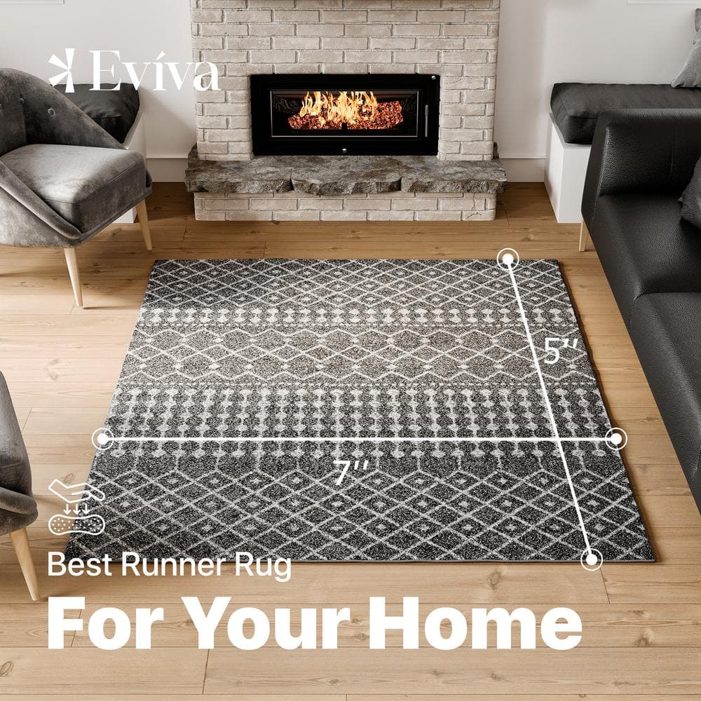 Braided Gray Geometric 5' x 7' Easy Care Synthetic Rug