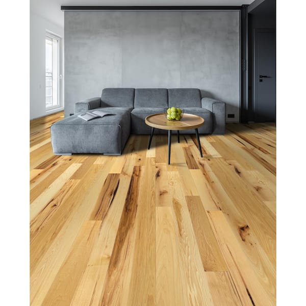 Century Hickory Natural 3 4 In W Thick X 25 Wide Random Length Hardwood Flooring 27 00 Sq Ft Case Thdhc Nt7 Wb The