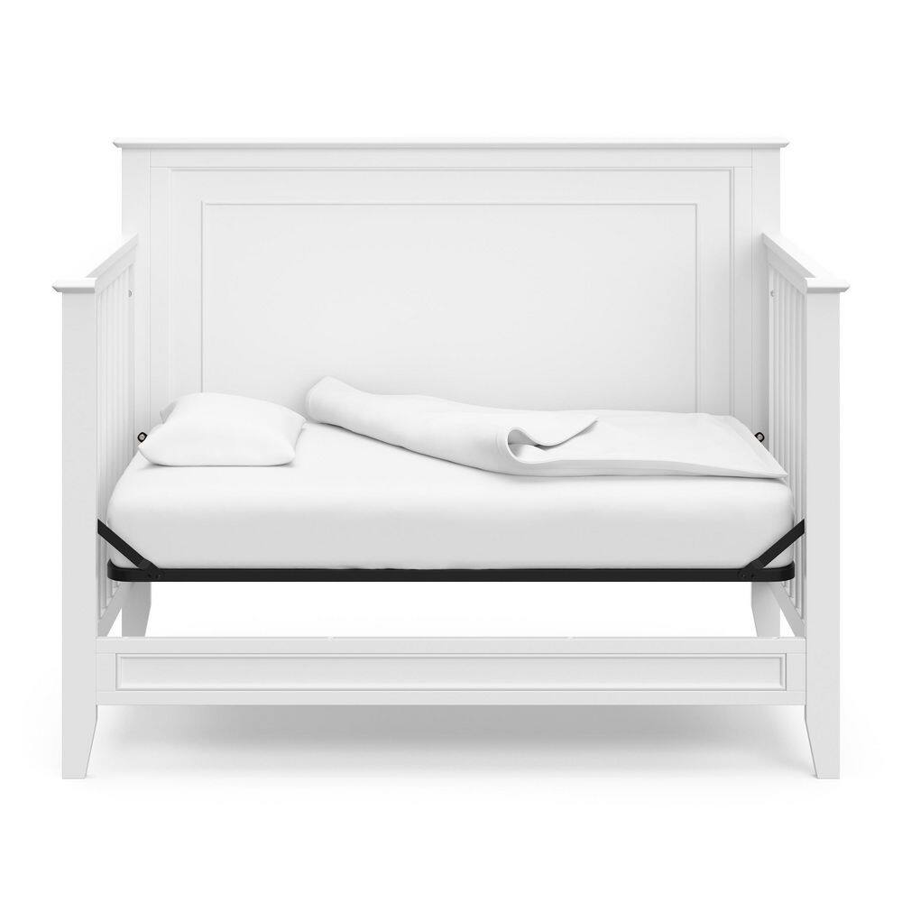 White 5-in-1 Convertible Crib with Mattress Protector