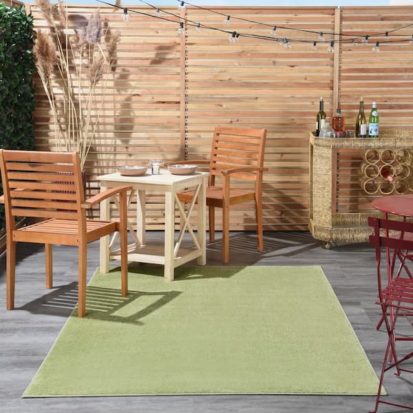 Essentials 5 ft. x 7 ft. Green Solid Contemporary Indoor/Outdoor Patio Area Rug