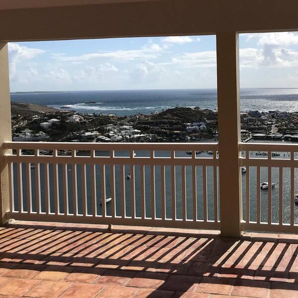 Weatherables Hallandale 3.5 ft. H x 8 ft. W Vinyl White Railing Kit