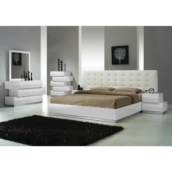 Best Master Furniture Spain 5-Piece White Wood Modern King Bedroom Set