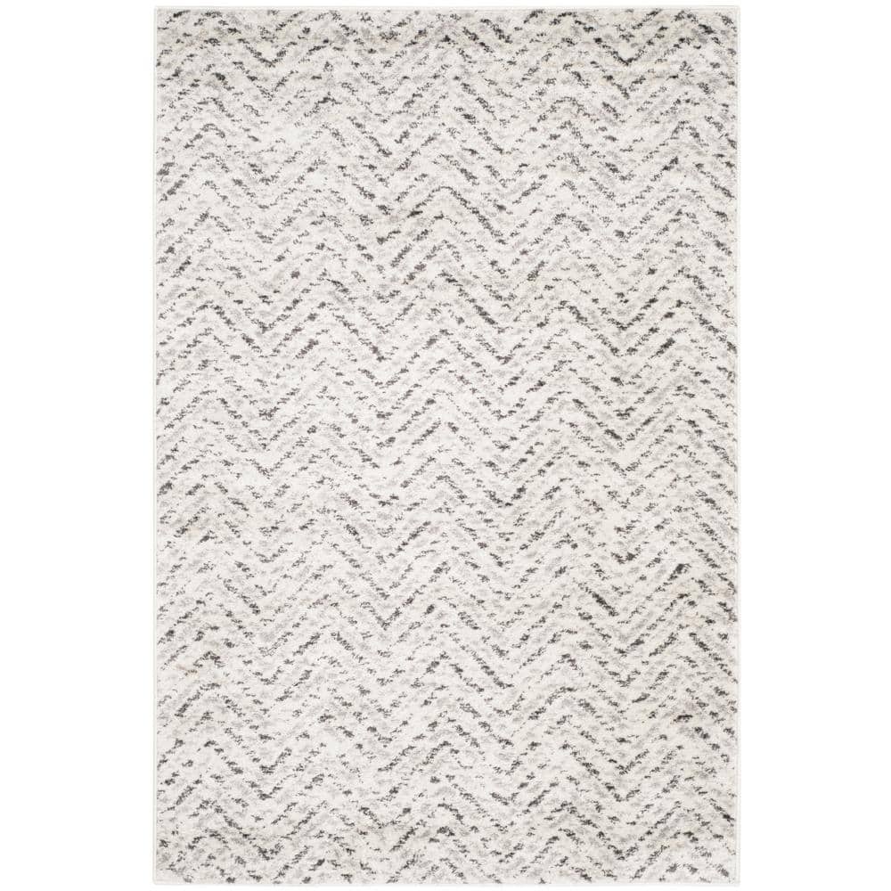 Ivory Charcoal Chevron Hand-Knotted Synthetic 4'x6' Area Rug