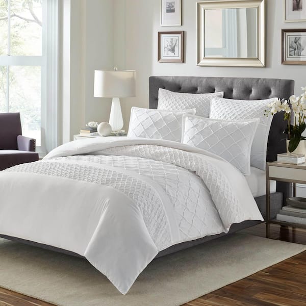 Stone Cottage Mosaic 3-Piece White Solid Cotton Blend King Duvet Cover Set