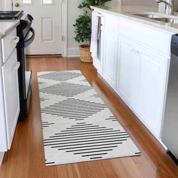 Mayfield Premium Machine Washable Abstract AMF1016 Ivory 2 ft. 3 in. x 7 ft. 6 in. Runner Rug