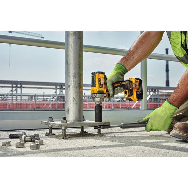 DEWALT - 20V MAX XR Cordless Brushless 1/2 in. Mid-Range Impact Wrench Detent Pin, (2) 20V Li-Ion 5.0Ah Batteries, and Charger