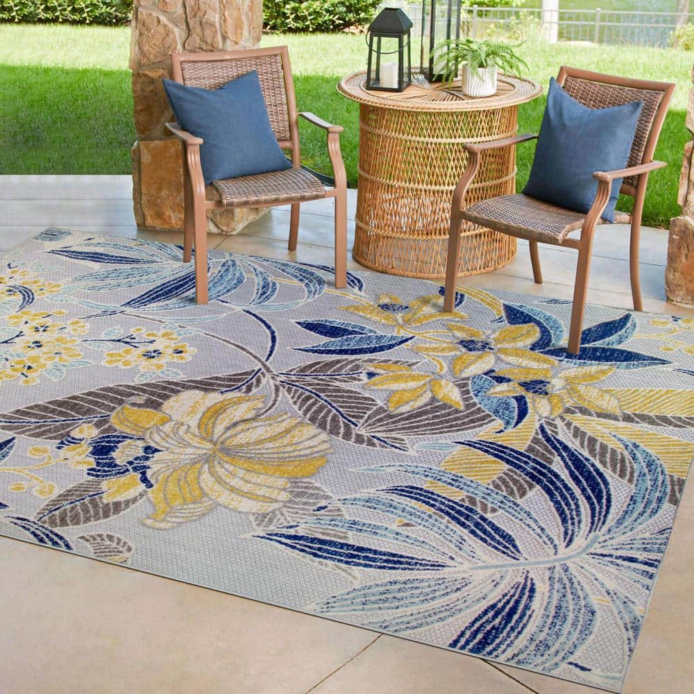 Blue Floral 3' x 5' Reversible Synthetic Area Rug