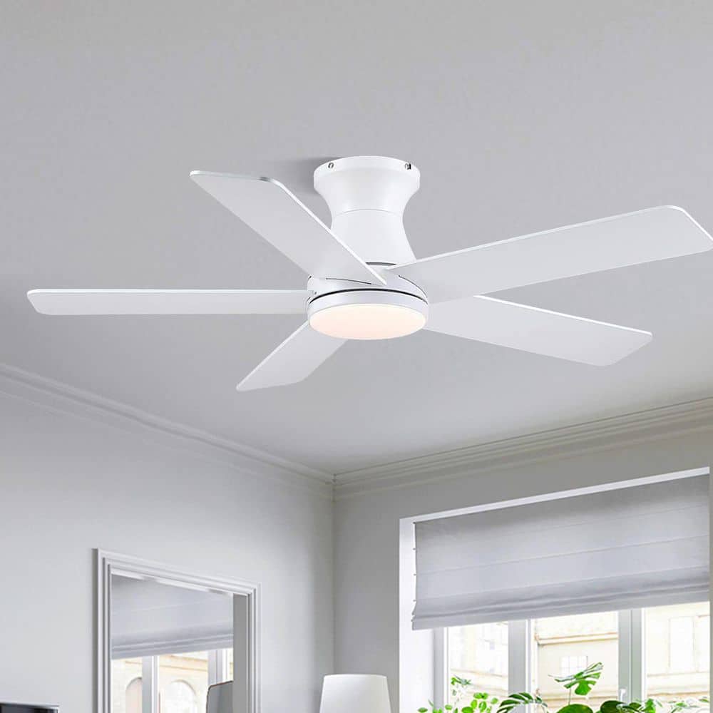 Kviflon 46 in. Indoor/Outdoor Modern White Ceiling Fan with
