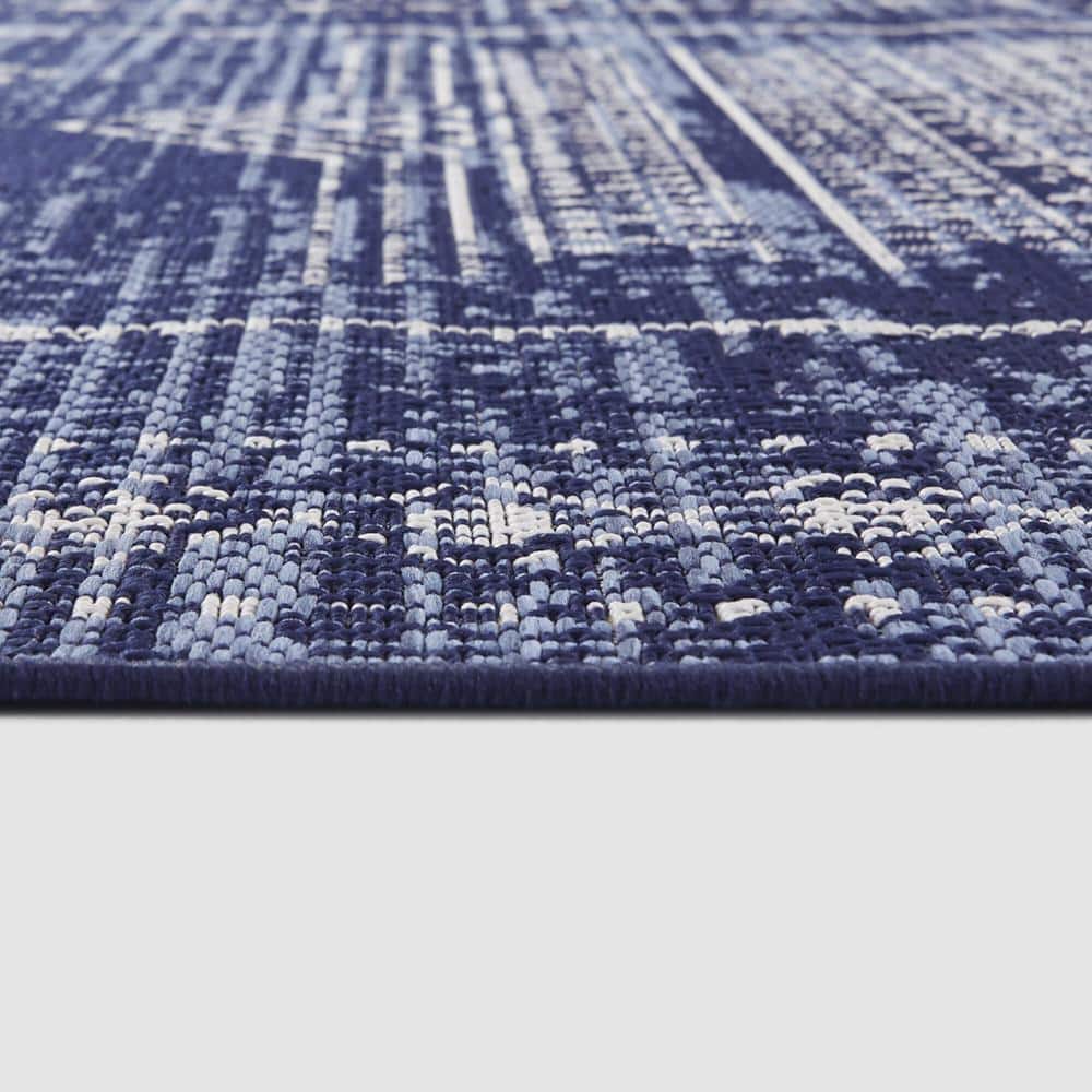 Ferdinand Navy Rectangular Braided Synthetic Oriental Rug