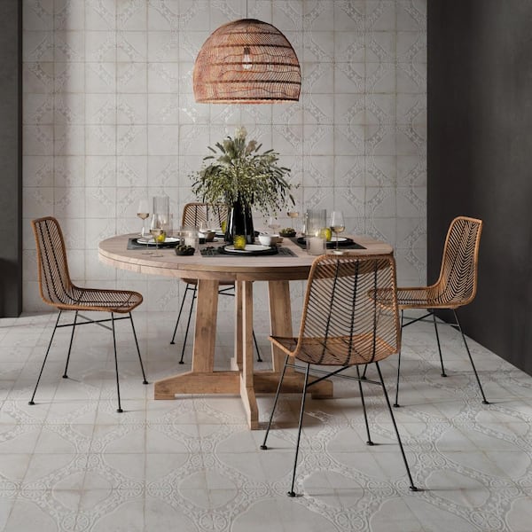Kings Jaipur White 8-3/4 in. x 8-3/4 in. Ceramic Floor and Wall Take Home Tile Sample