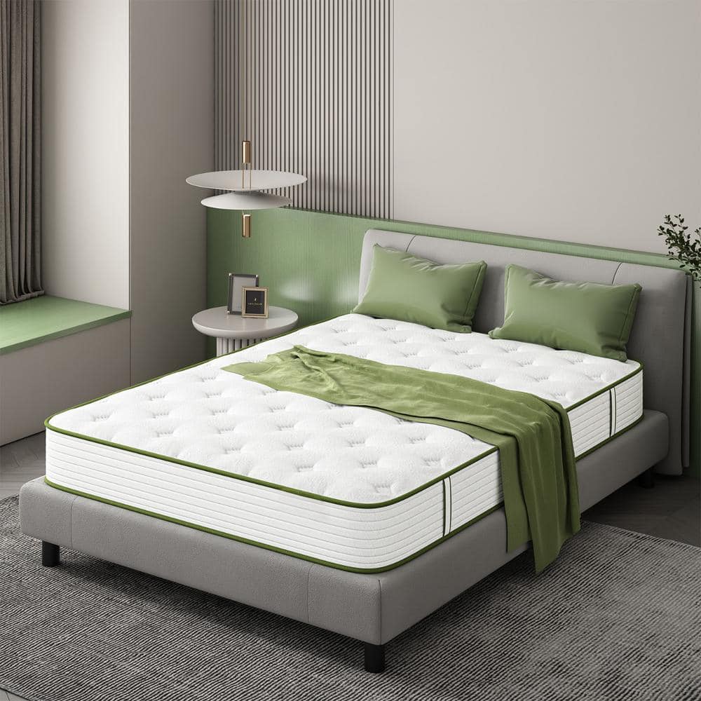 Queen Pillowtop Medium Plush Hybrid Mattress with Innerspring