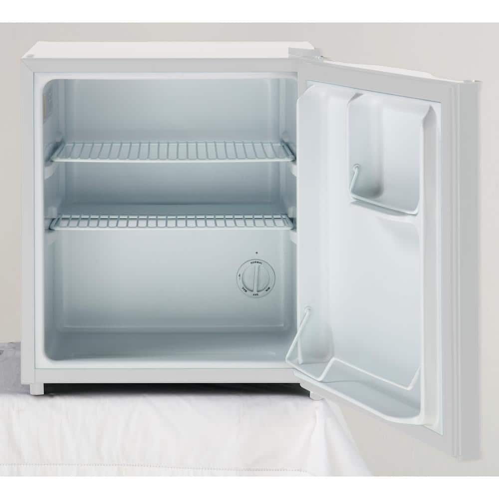Avanti 1.7 Cu Ft White Compact Energy Star Refrigerator