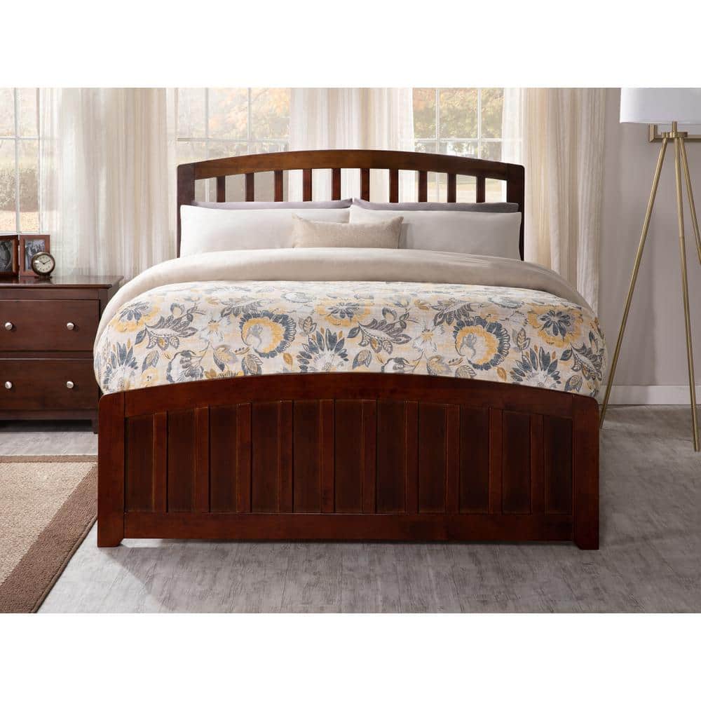 Richmond Mission-Shaker Full Bed with Urban Trundle in Walnut