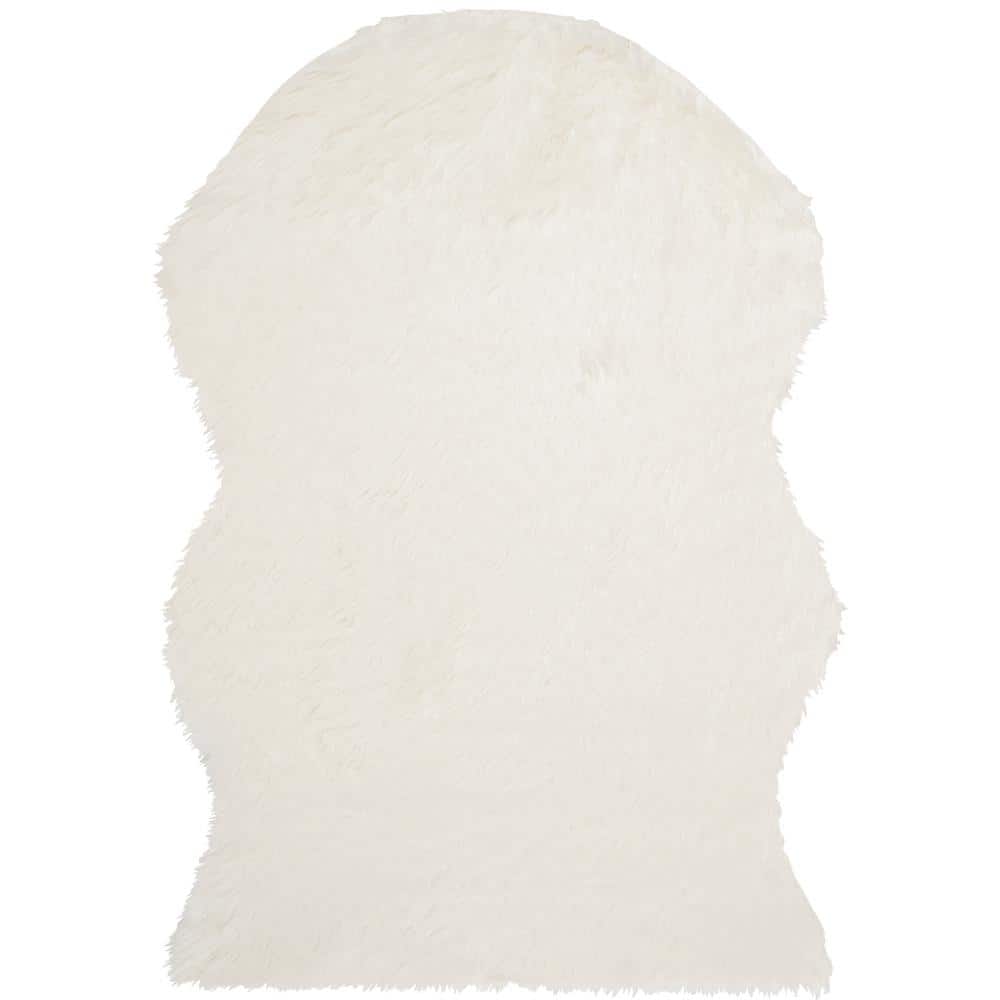 Ivory Luxe Silken Shag 5' x 7' Handmade Tufted Sheepskin Area Rug