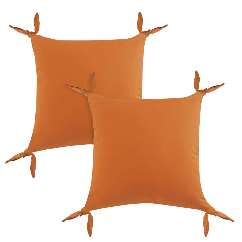 Marty Orange Solid Color Tasseled 20 in. x 20 in. Indoor Throw Pillow Set o