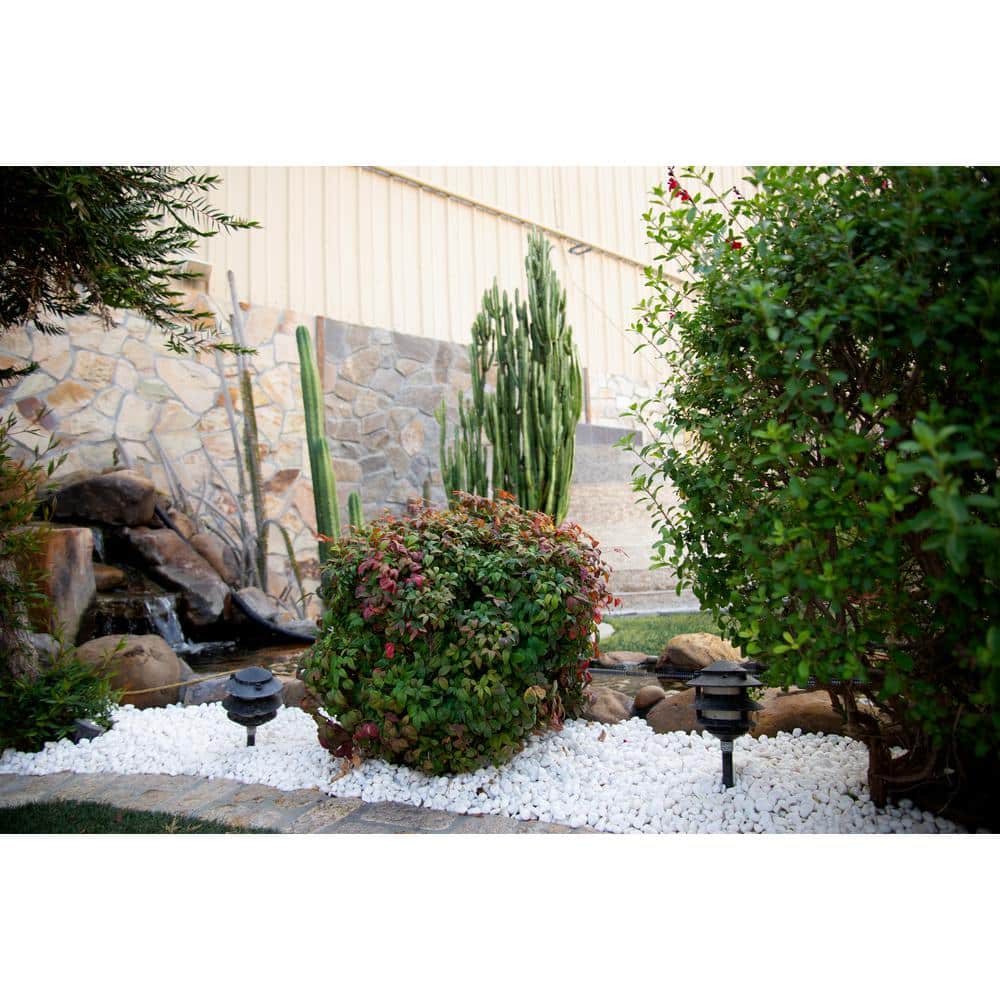 Himalaya White Marble 0.5 cu. ft. Natural Pebbles