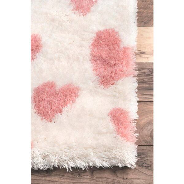 nuLOOM Alison Heart Shag Pink 6 ft. 7 in. x 9 ft. Area Rug OZAS09A
