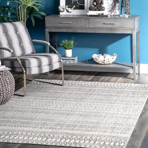 Catherine Henna Tribal Bands Gray 4 ft. 1 in. x 6 ft. Area Rug