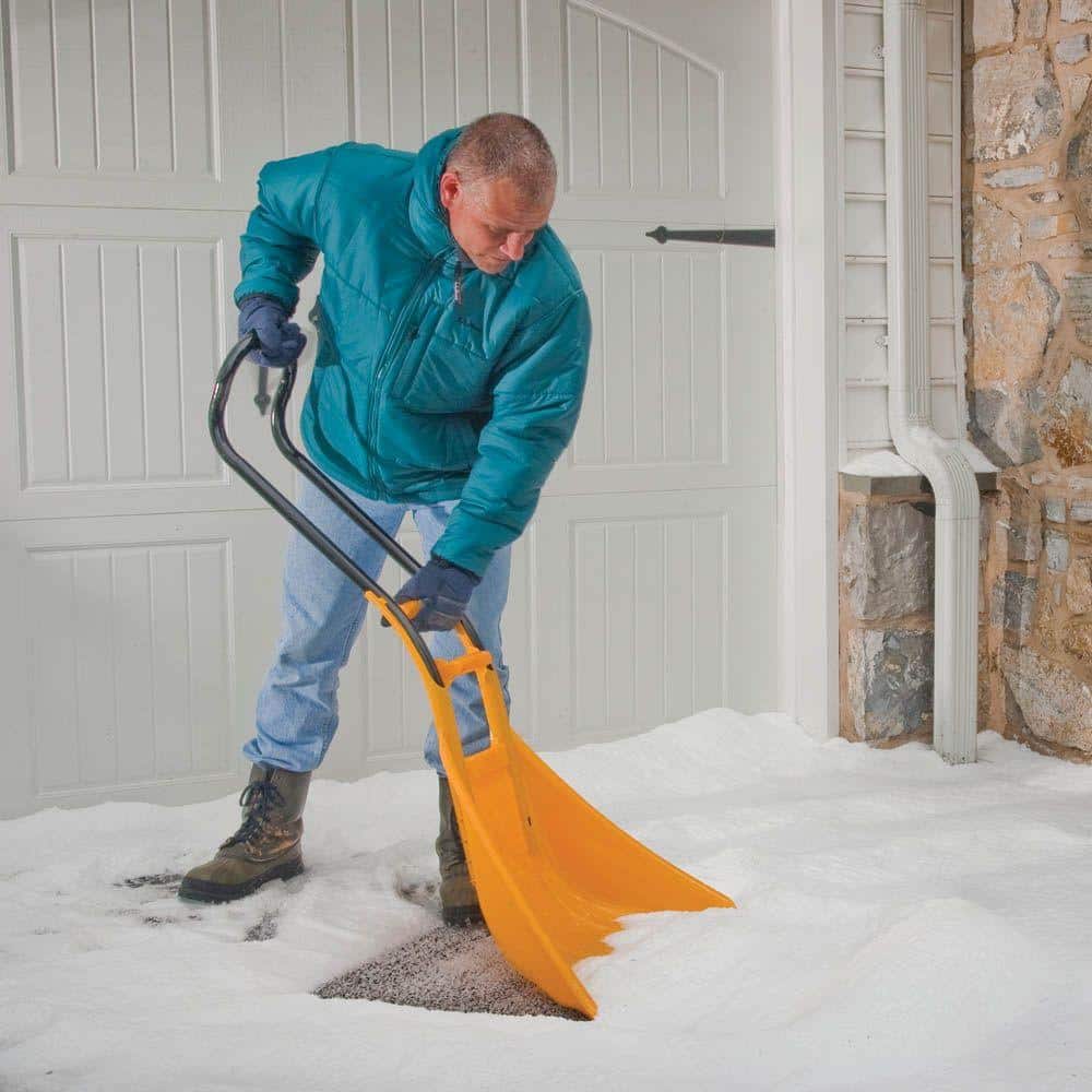 True Temper 43 in. Aluminum Handle 26 in. Poly Blade SnoBoss Snow Shovel 1625300