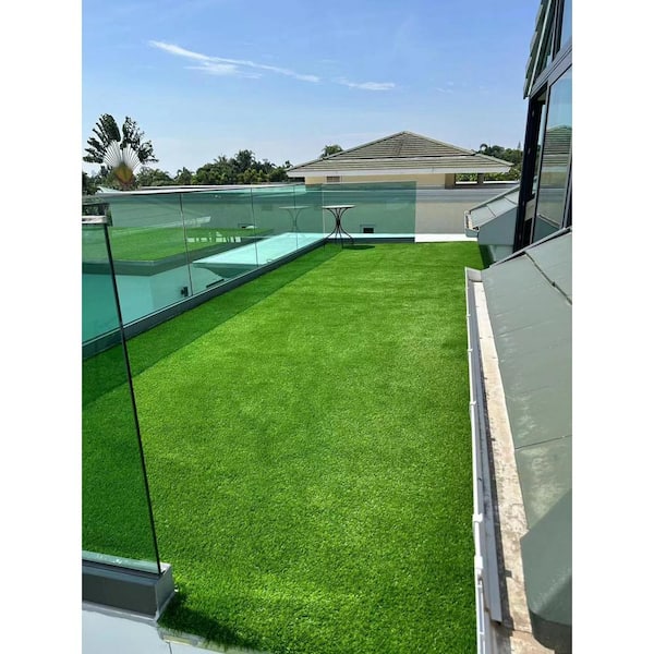 Green 3 ft. x 5 ft. Polypropylene Outdoor Artificial Grass Runner Rug Patio Balcony Garden Lawn, 1.38 in. Pile Height