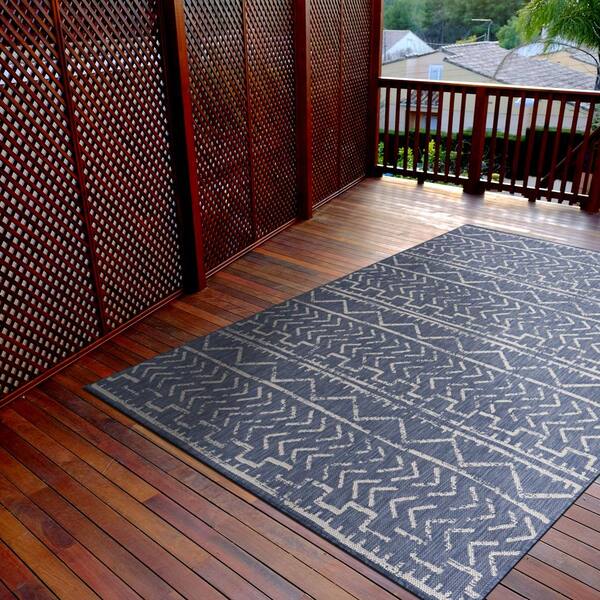 Double Sided, Water Resistant Indoor Outdoor Rug 5x7