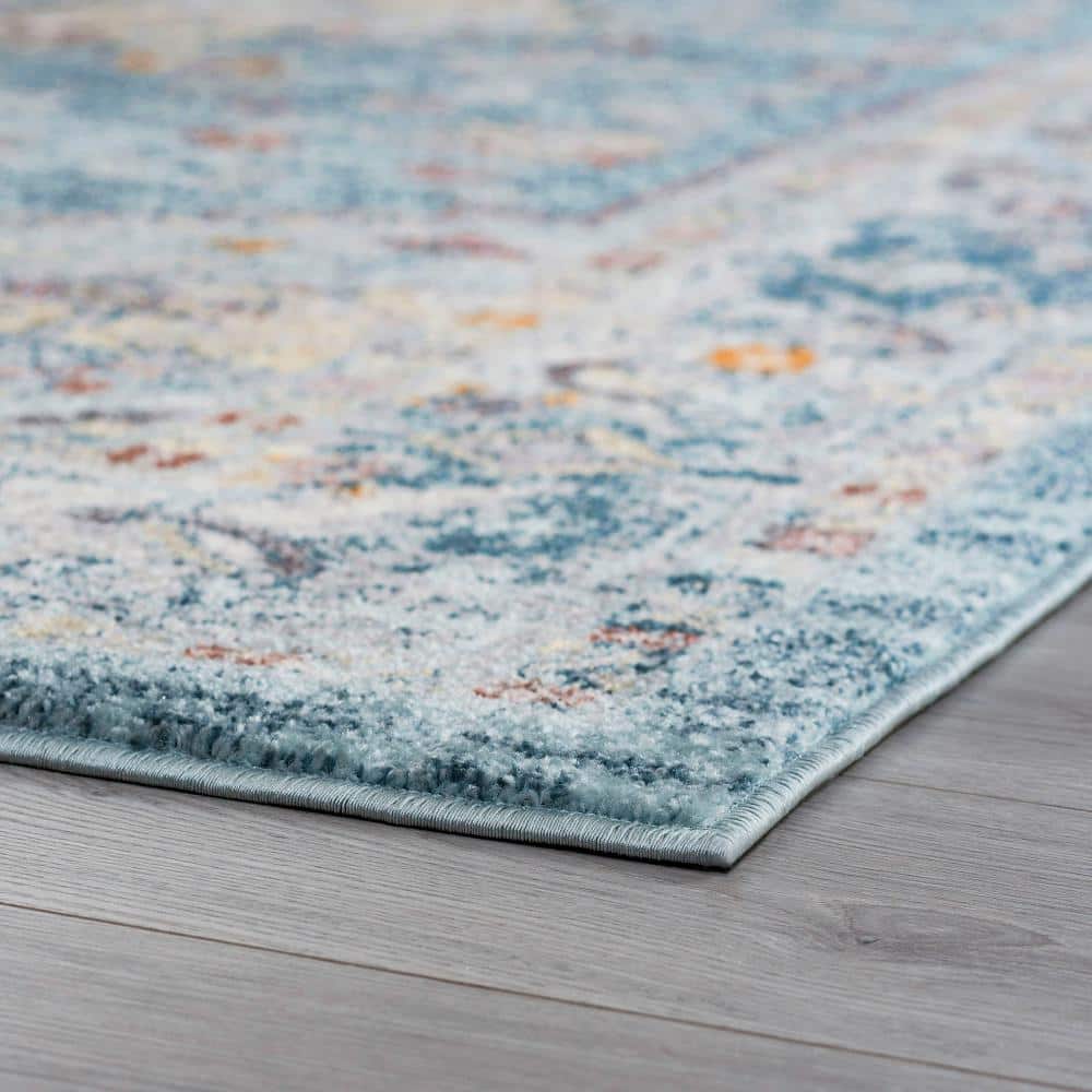 Veranda 5' x 7' Gray Blue Synthetic Rectangular Rug