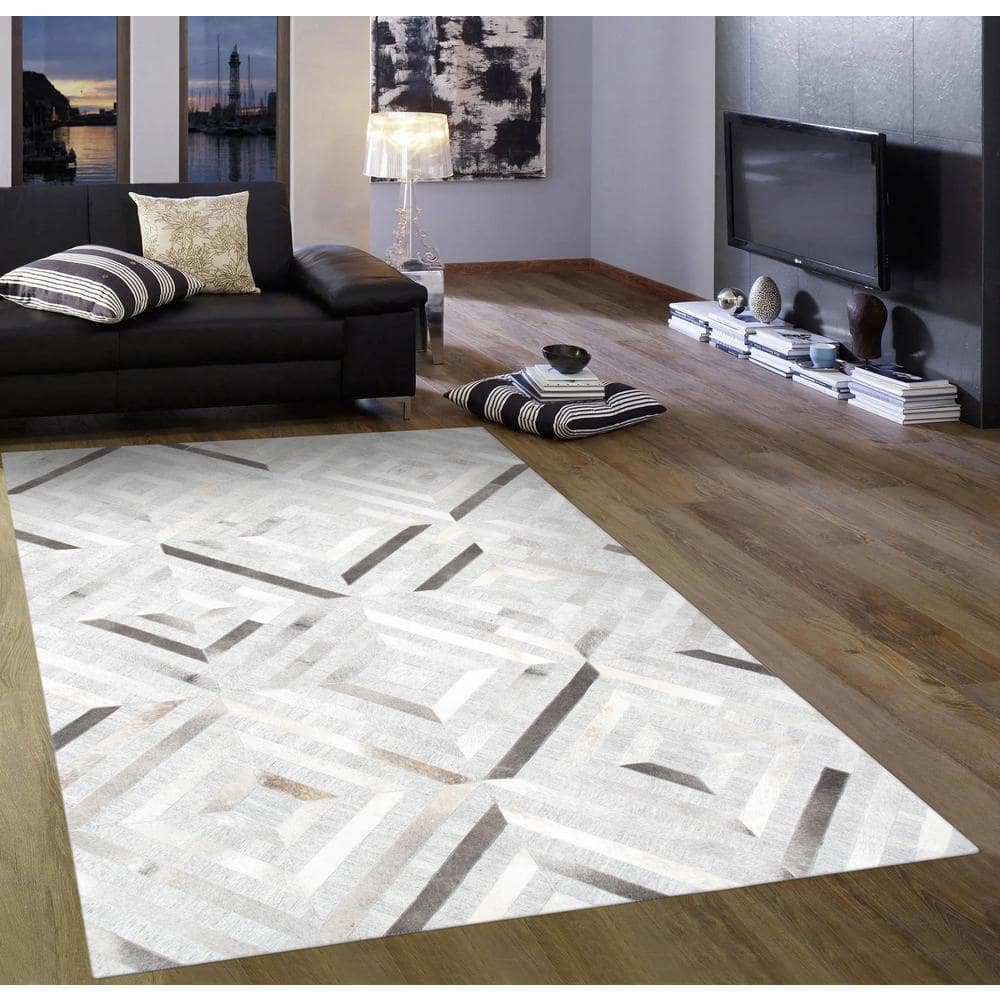 Gray Geometric Handmade Cowhide Area Rug 6' x 9'