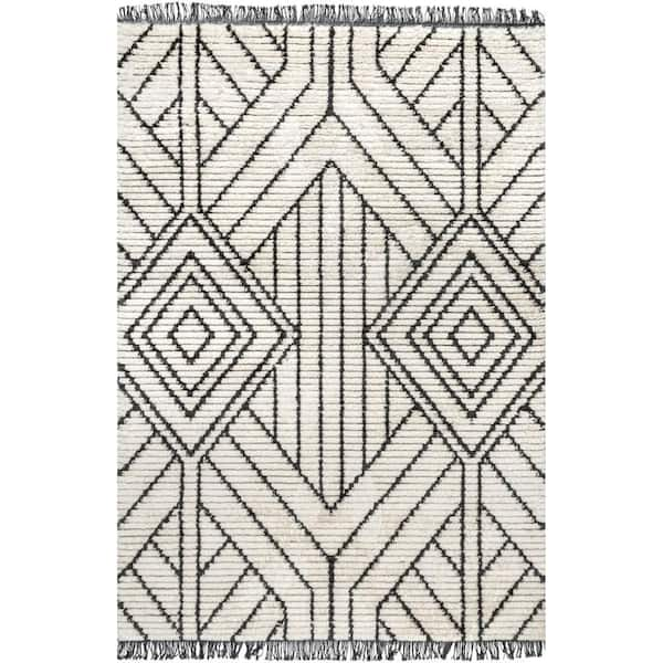 Black and Ivory Geometric Diamond Textured Shag 18 in. x 18 in. Square