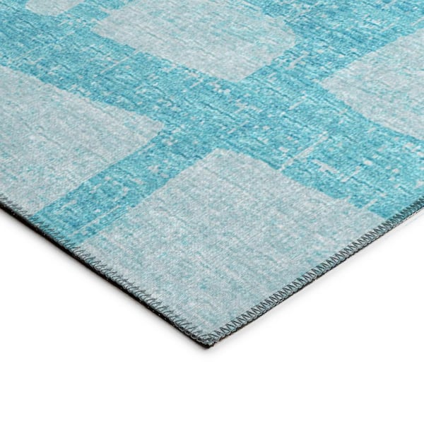 Yuma Blue 1 ft. 8 in. x 2 ft. 6 in. Geometric Indoor/Outdoor Washable Area Rug