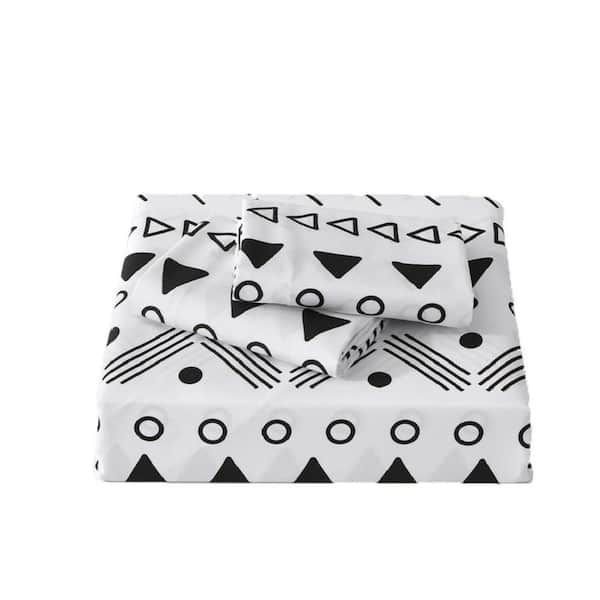 HomeRoots Black White Geometric Queen Microfiber Duvet Cover Set