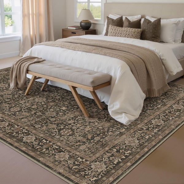 HaiiMeid Qom Brown 9 ft. x 12 ft. Distressed Vintage Floral