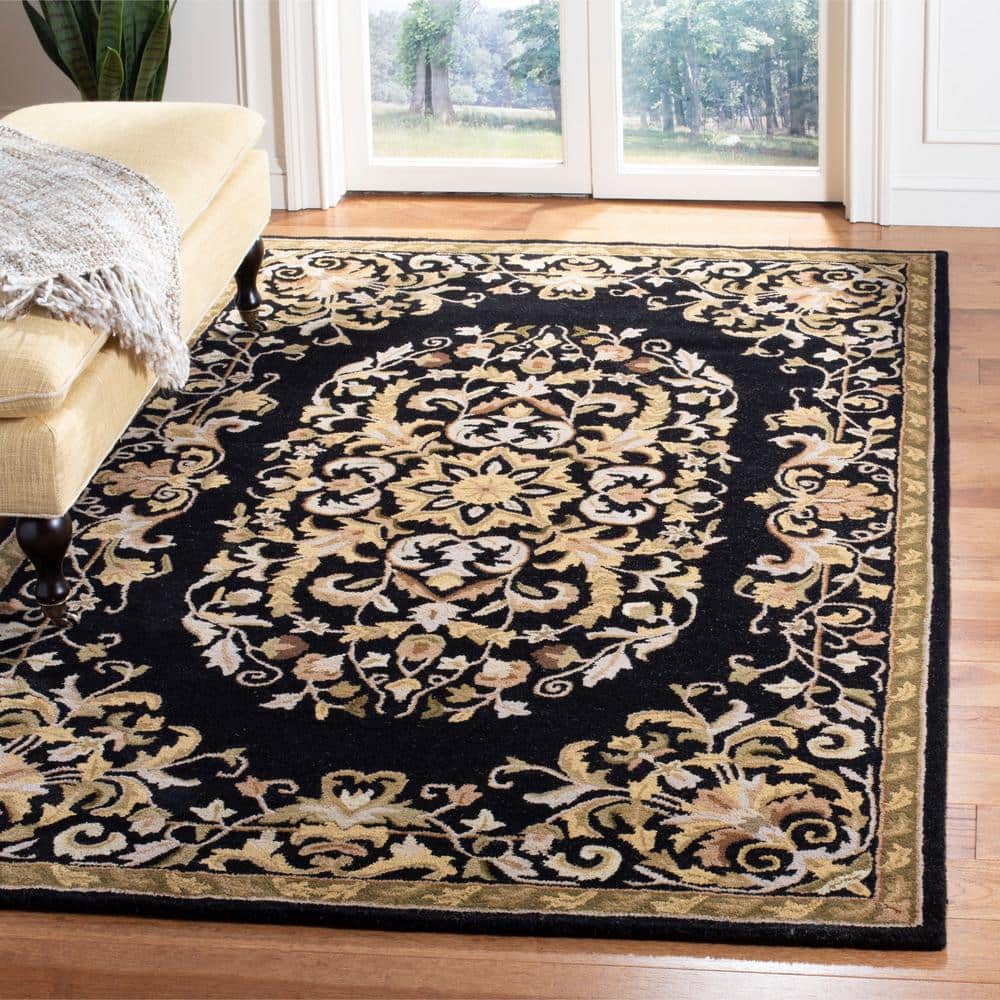 Elegant Heritage Black Wool 7'6" x 9'6" Hand-Tufted Area Rug