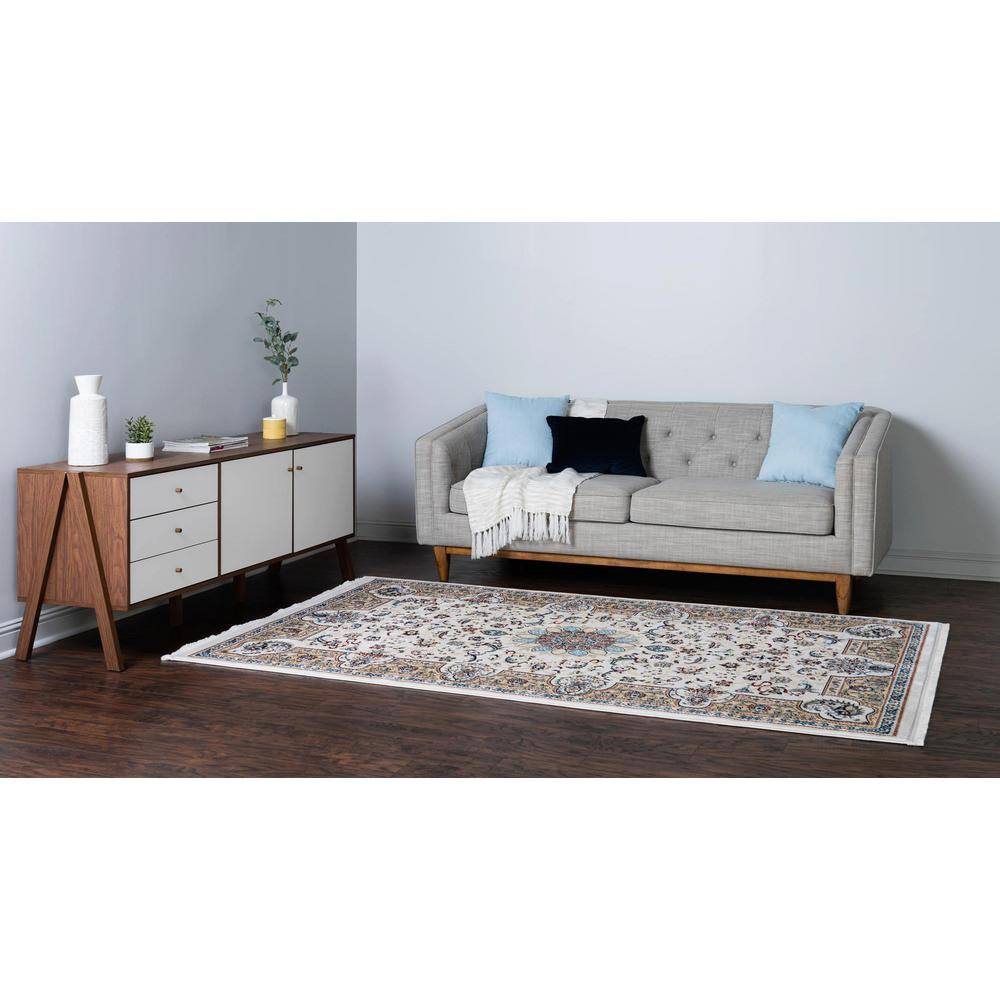 Elegant Ivory Floral 3' x 5' Rectangular Synthetic Rug