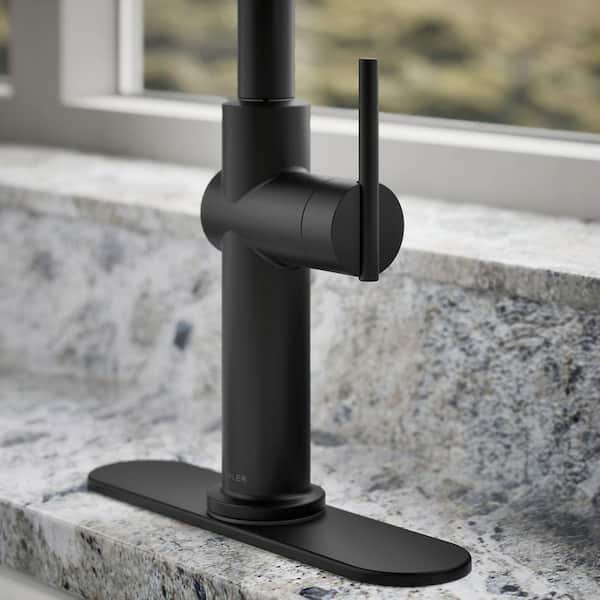 KOHLER Crue Single-Handle Pull-Down Sprayer Kitchen Faucet in