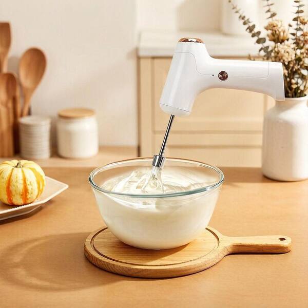 Wudkey Cordless Hand Mixer, 3-Speed Handheld Electric Whisk with 2 Detachable Stir Whisks, White