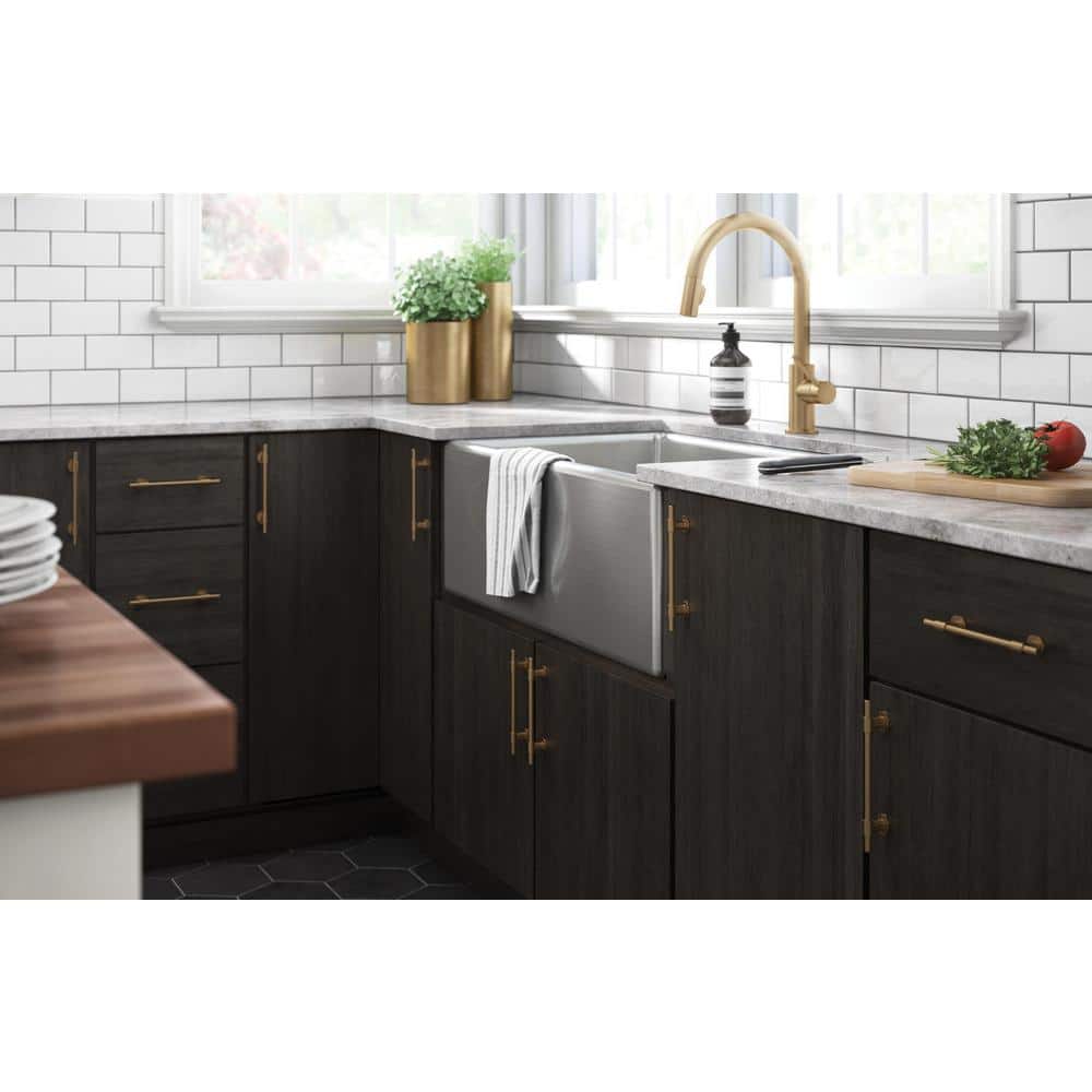 https://images.thdstatic.com/productImages/0dc03785-cfd4-4708-b6d2-0d4fc0ef26e2/svn/franklin-brass-drawer-pulls-p44365-cz-b-44_1000.jpg