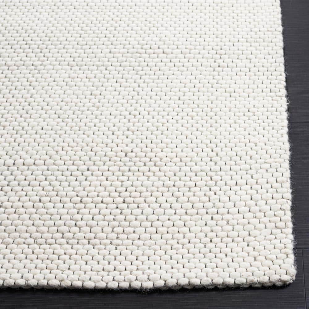 Ivory Handwoven Wool and Synthetic Runner Rug, 2'3" x 6'